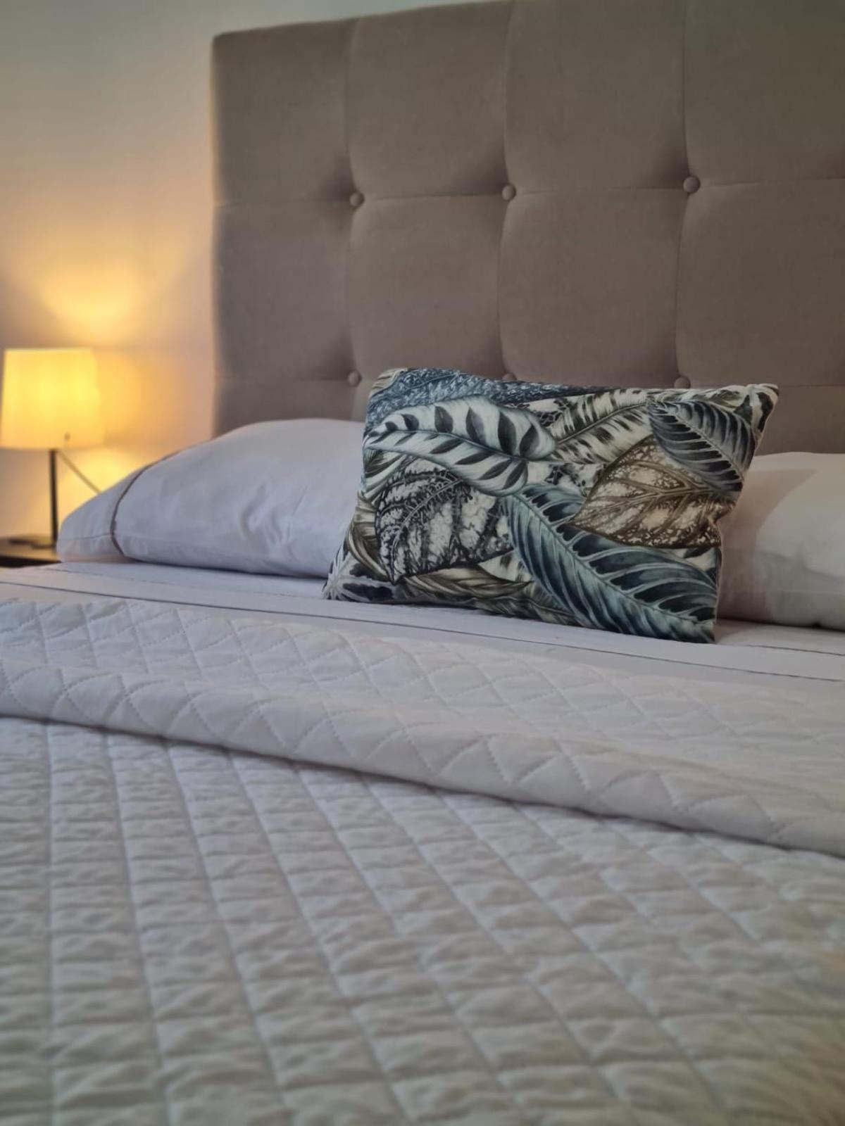 Harbour'S Way, Spacious And Cosy Apartment, With Ac Olhao Ngoại thất bức ảnh